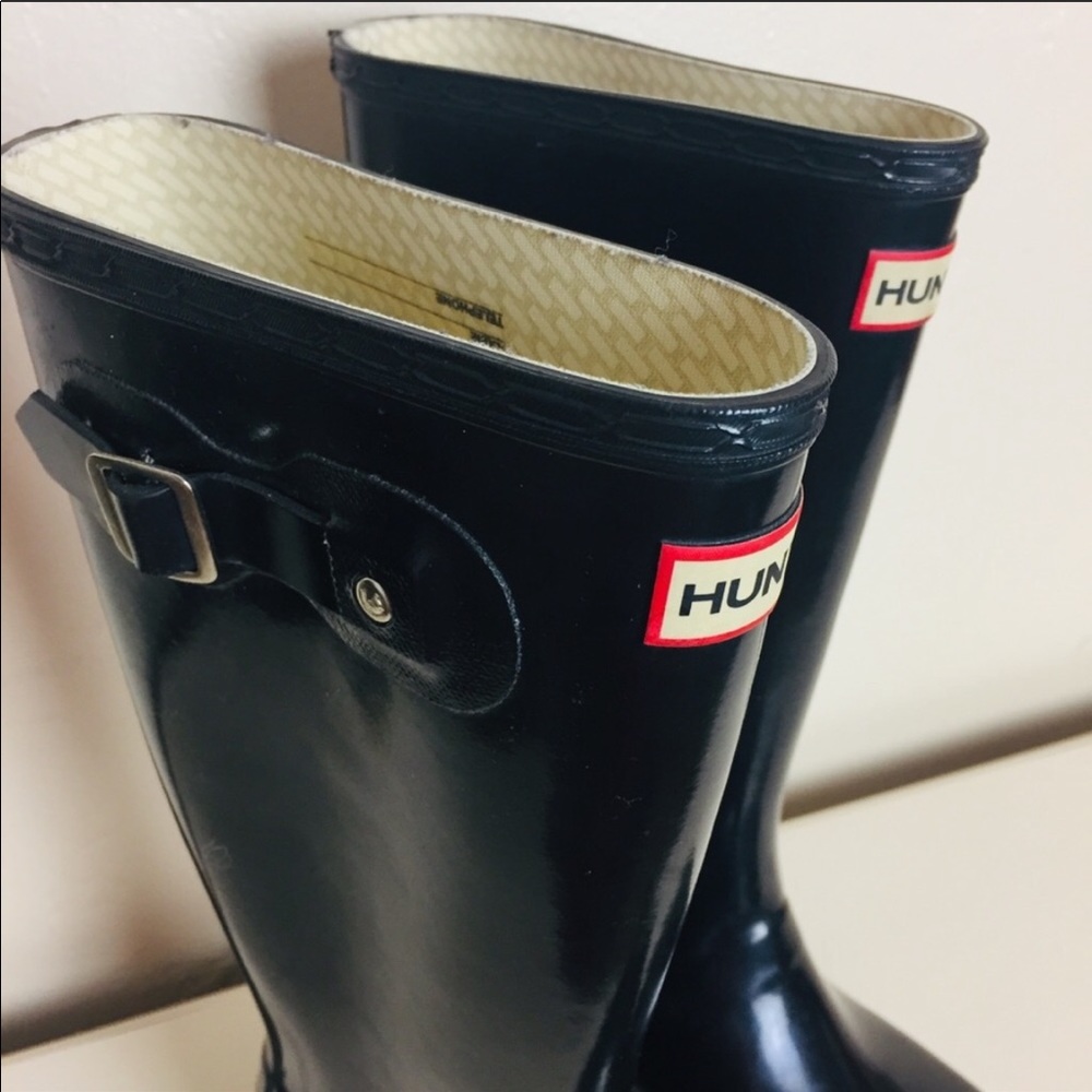Hunter boots/ back gloss/ size 6m/7f - Picture 4 of 6